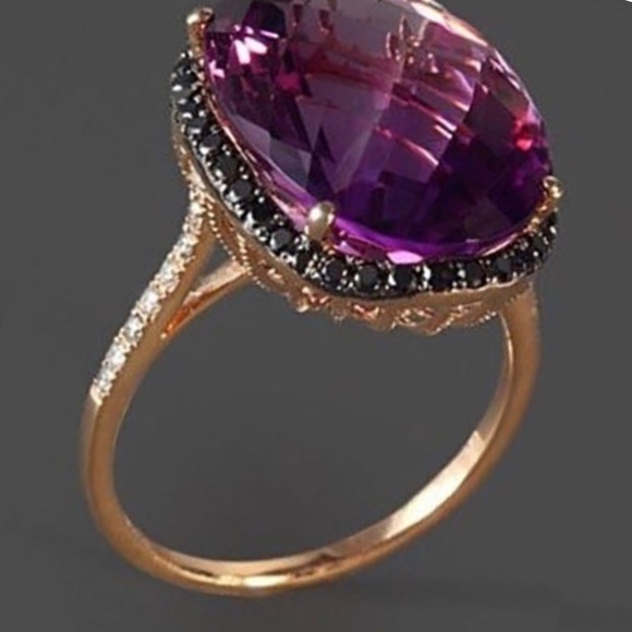 Ring - Picture 4 of 4